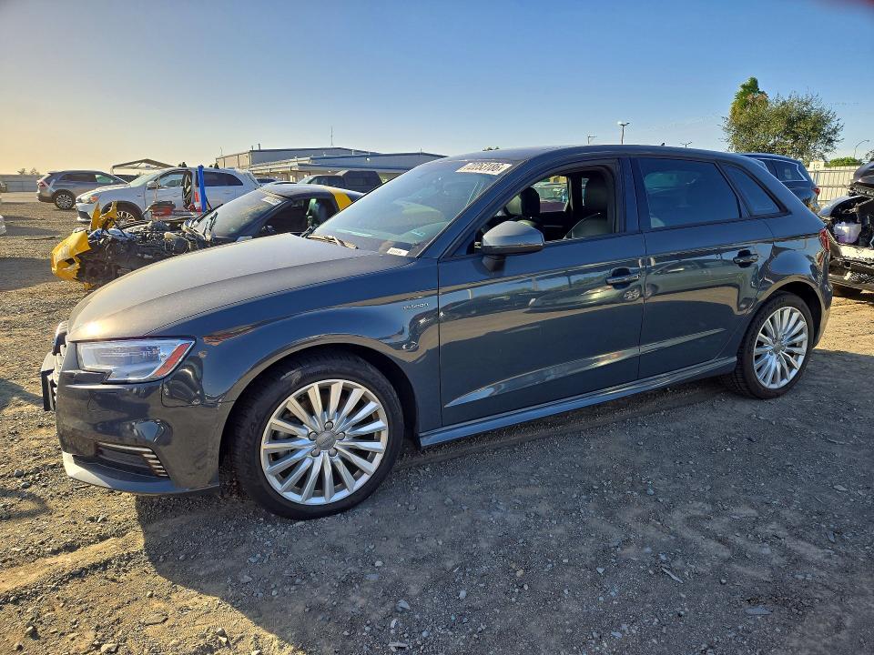 2017 AUDI A3 E-TRON PREMIUM  