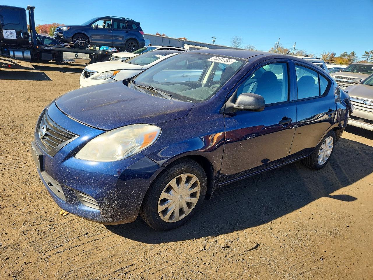 Vedere 2014 NISSAN VERSA 1.6 S PLUS, unghi 1
