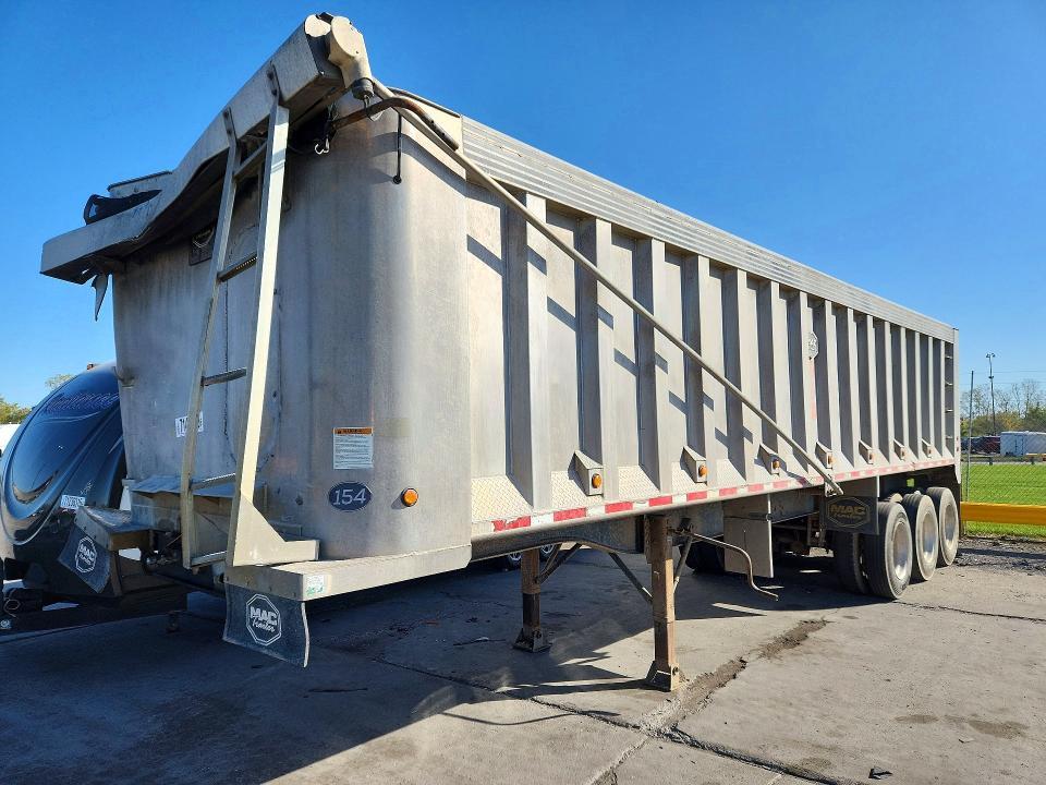 2013 MAC END DUMP TRAILER