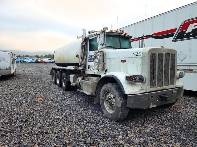 2013 PETERBILT 388 VACUUM TRUCK