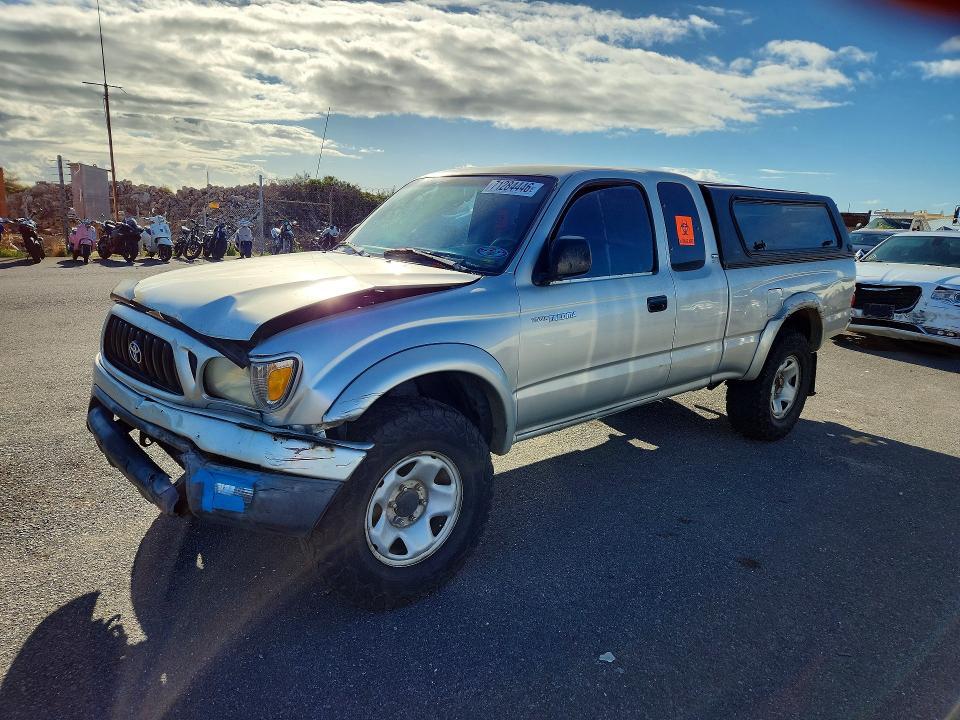 2001 TOYOTA TACOMA V6  
