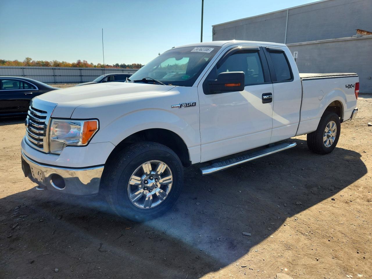 Vue de 2012 FORD F150 SUPER CAB, angle 1