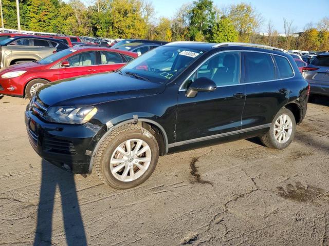 2014 VOLKSWAGEN TOUAREG V6  