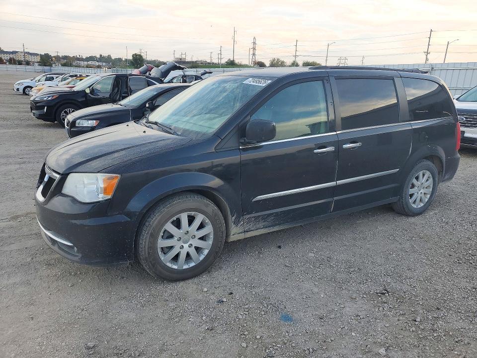 2015 CHRYSLER TOWN & COUNTRY TOURING  
