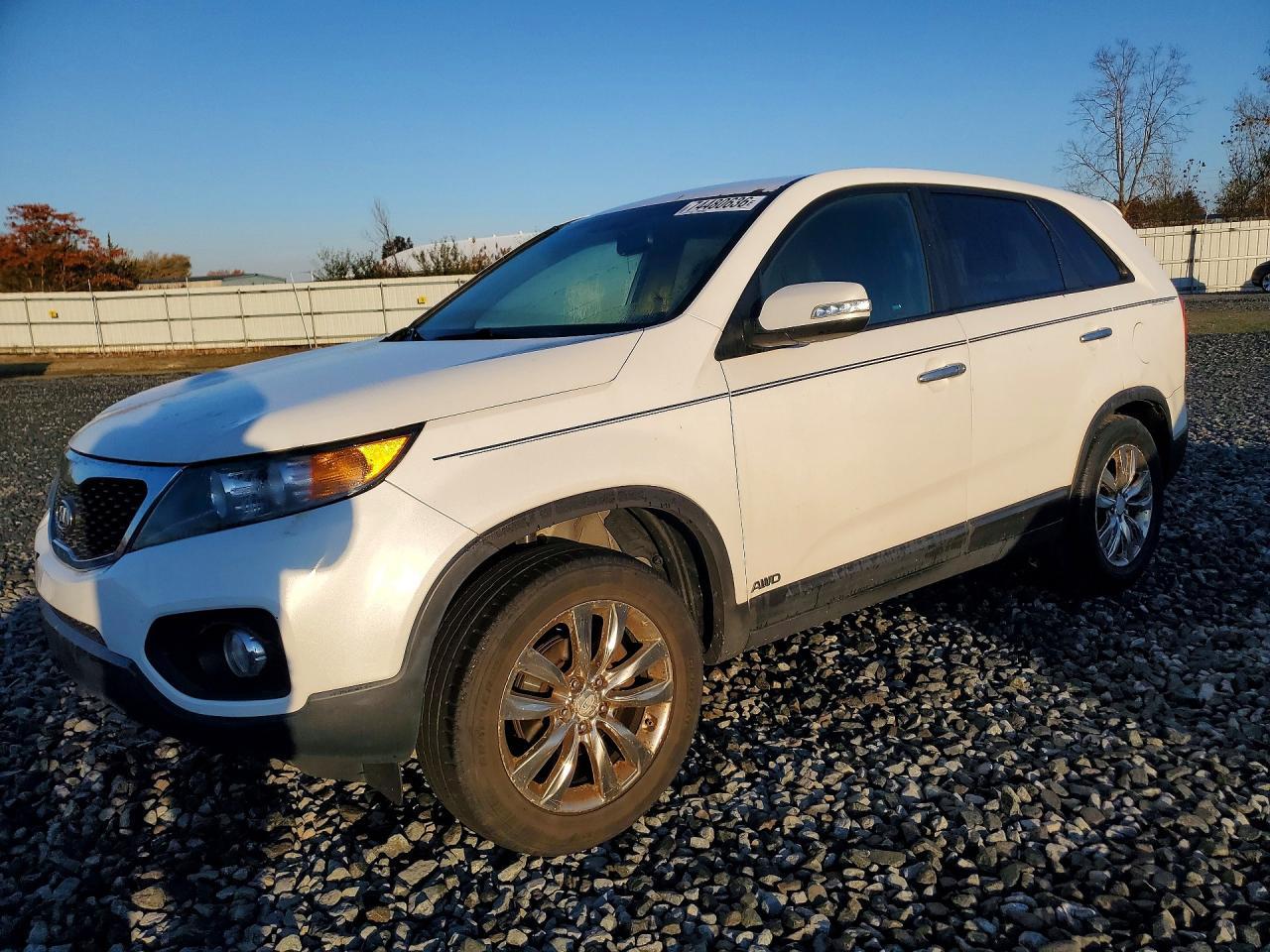 Vista de 2011 KIA SORENTO EX, ángulo 1