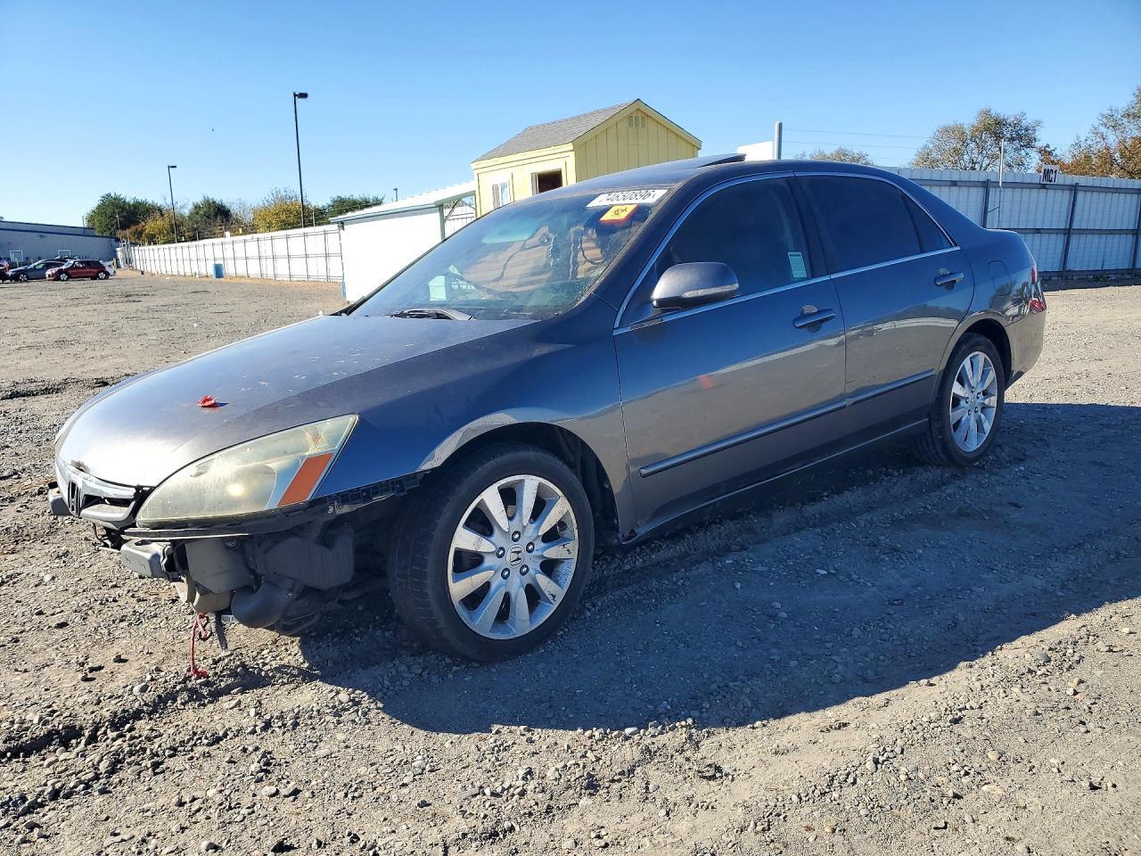 Вид 2006 HONDA ACCORD EX, угол 1