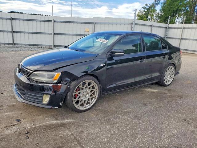 2012 VOLKSWAGEN JETTA TDI  