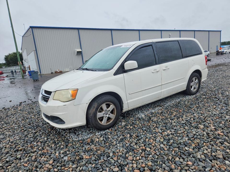 2013 DODGE GRAND CARAVAN SXT  