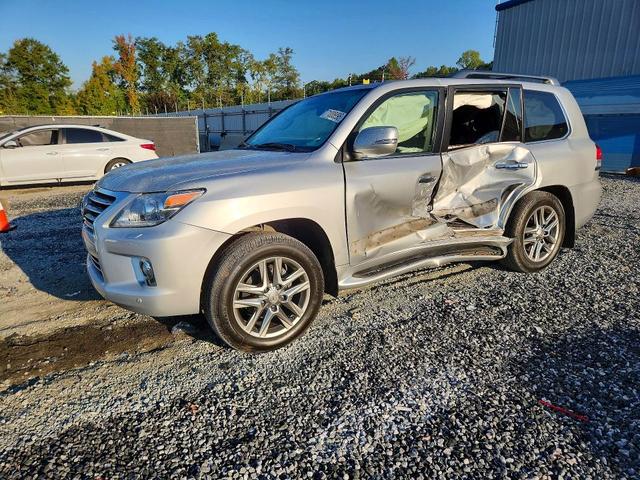 2013 LEXUS LX 570  