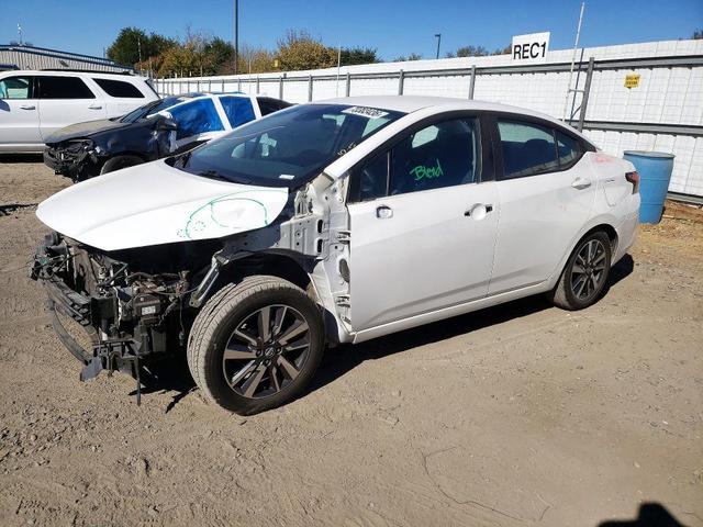 2020 NISSAN VERSA SV  