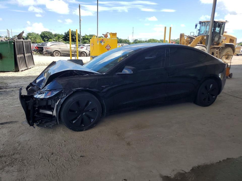 2024 TESLA MODEL 3   