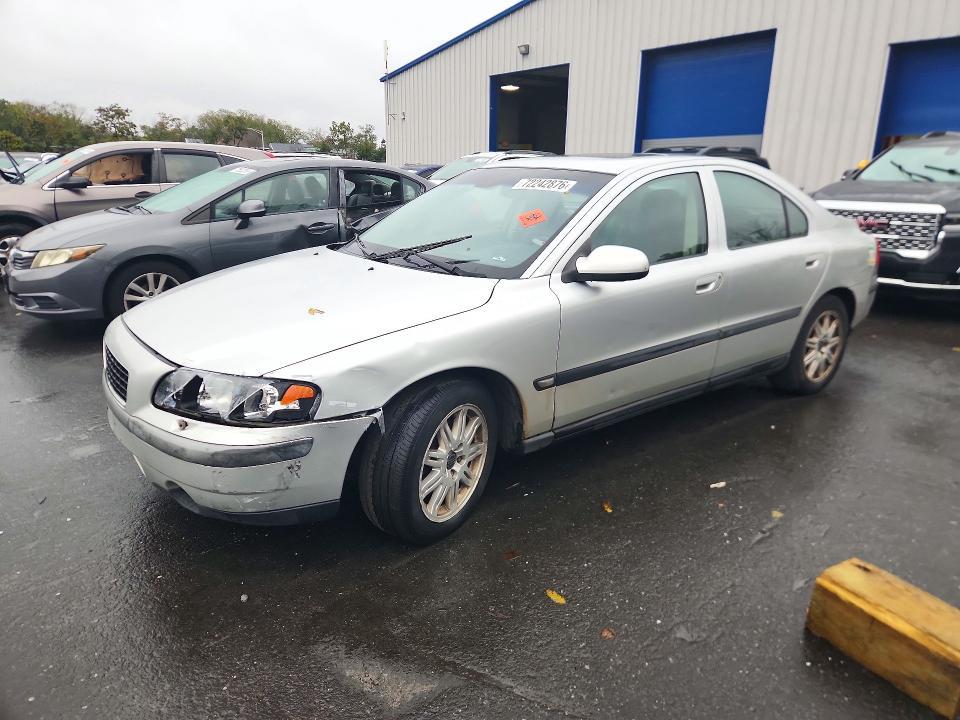 2003 VOLVO S60   