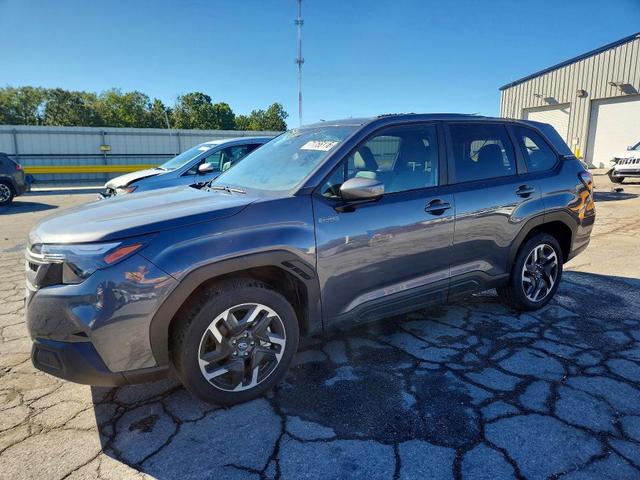2025 SUBARU FORESTER PREMIUM  
