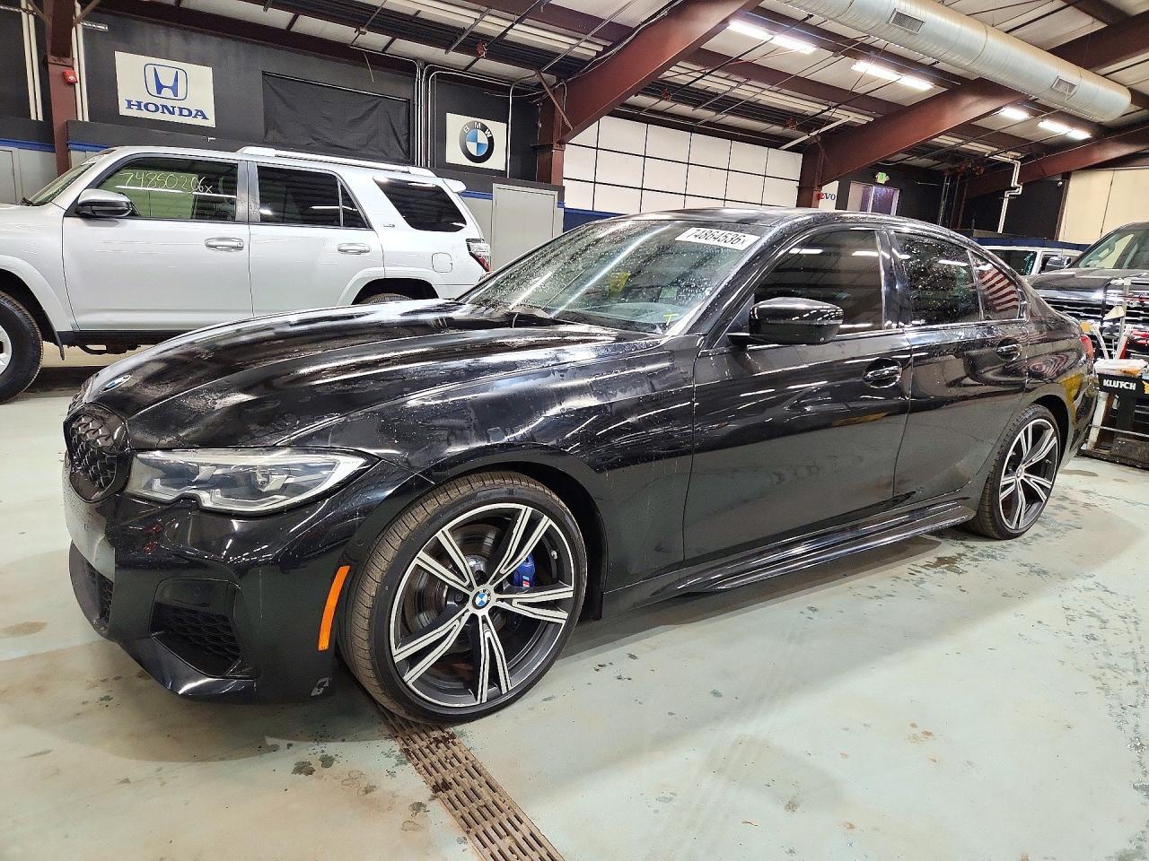 Vue de 2021 BMW M340XI, angle 1