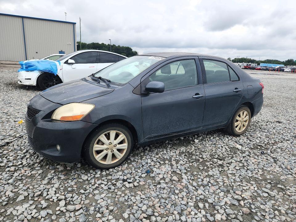 2009 TOYOTA YARIS BASE  