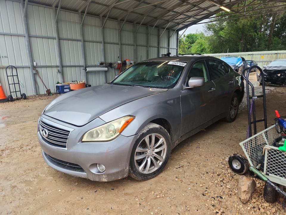 2013 INFINITI M37 X  