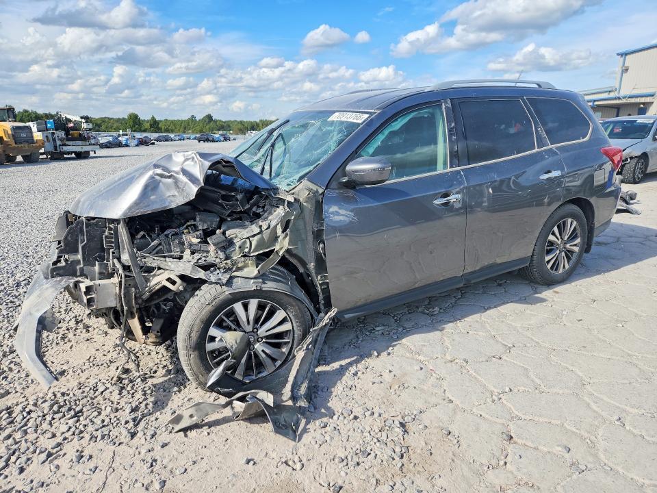 2018 NISSAN PATHFINDER S  