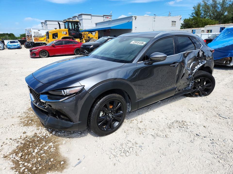 2023 MAZDA CX-30 PREMIUM  