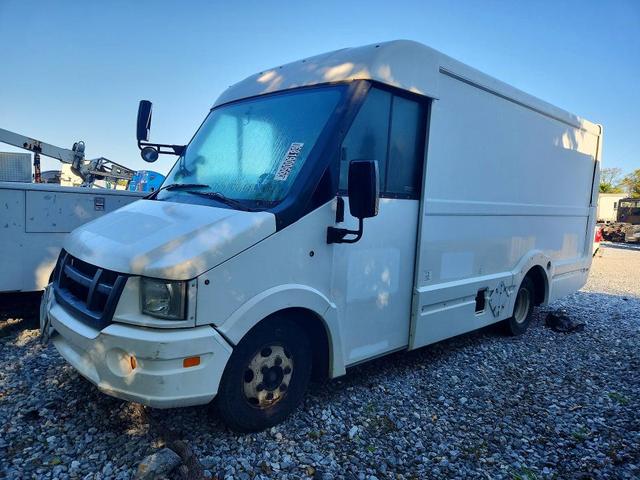 2013 ISUZU NPR DELIVERY TRUCK