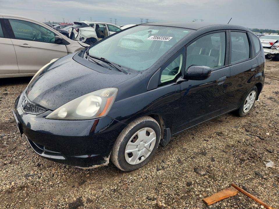 2013 HONDA FIT   