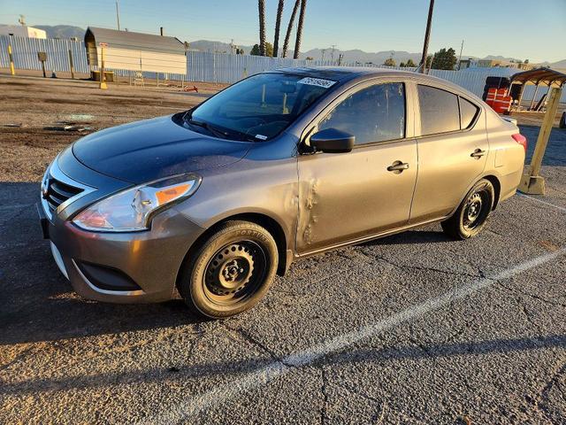 2017 NISSAN VERSA