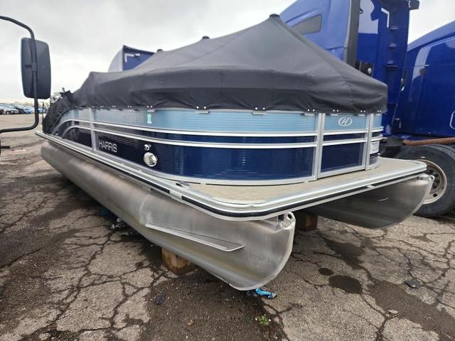 2021 HARRIS PONTOON BOAT