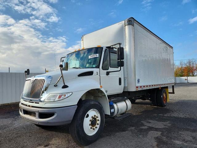 2016 INTERNATIONAL 4000 4300  