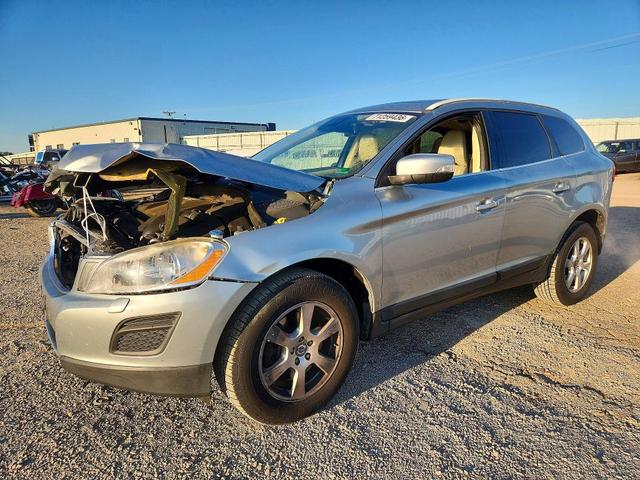2012 VOLVO XC60 32  