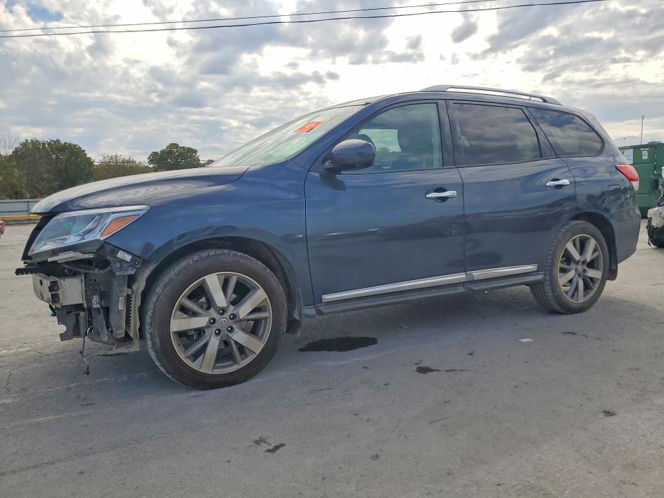 2016 NISSAN PATHFINDER PLATINUM  