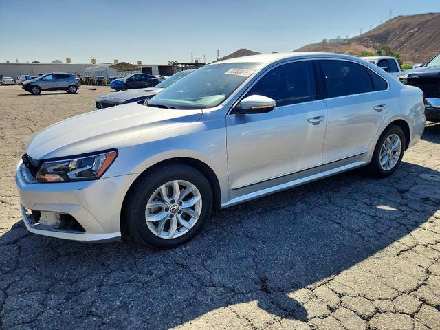 2017 VOLKSWAGEN PASSAT S  
