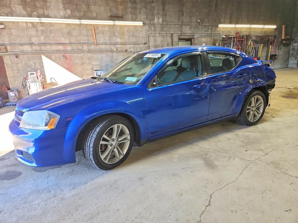 2014 DODGE AVENGER SE  