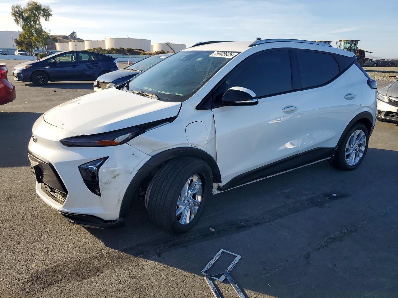 Vedere 2023 CHEVROLET BOLT EUV LT, unghi 1