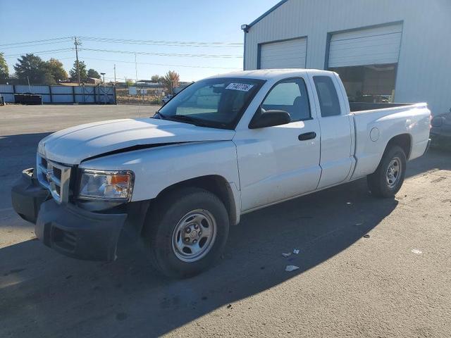 2008 DODGE DAKOTA ST  