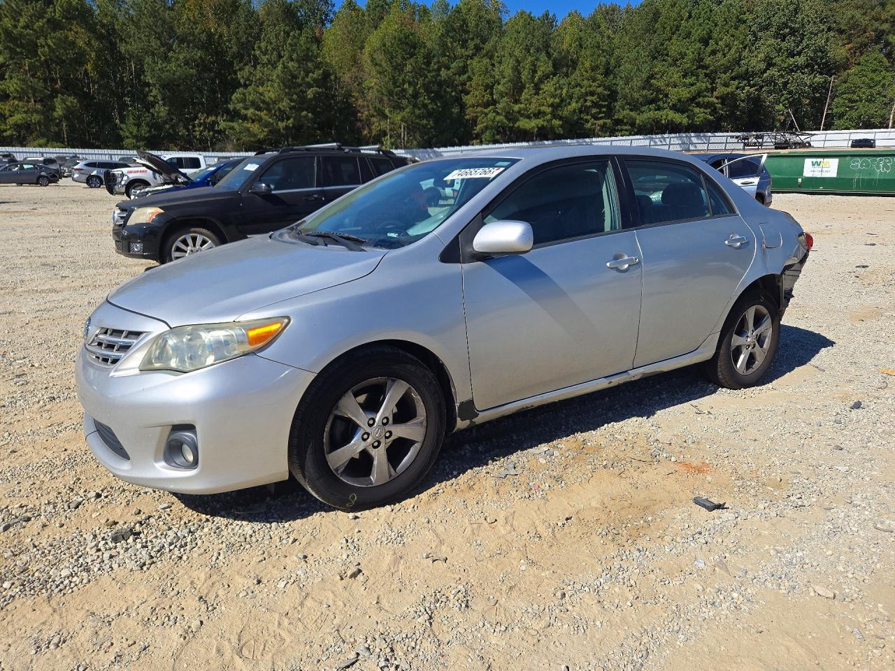 Vedere 2013 TOYOTA COROLLA LE, unghi 1
