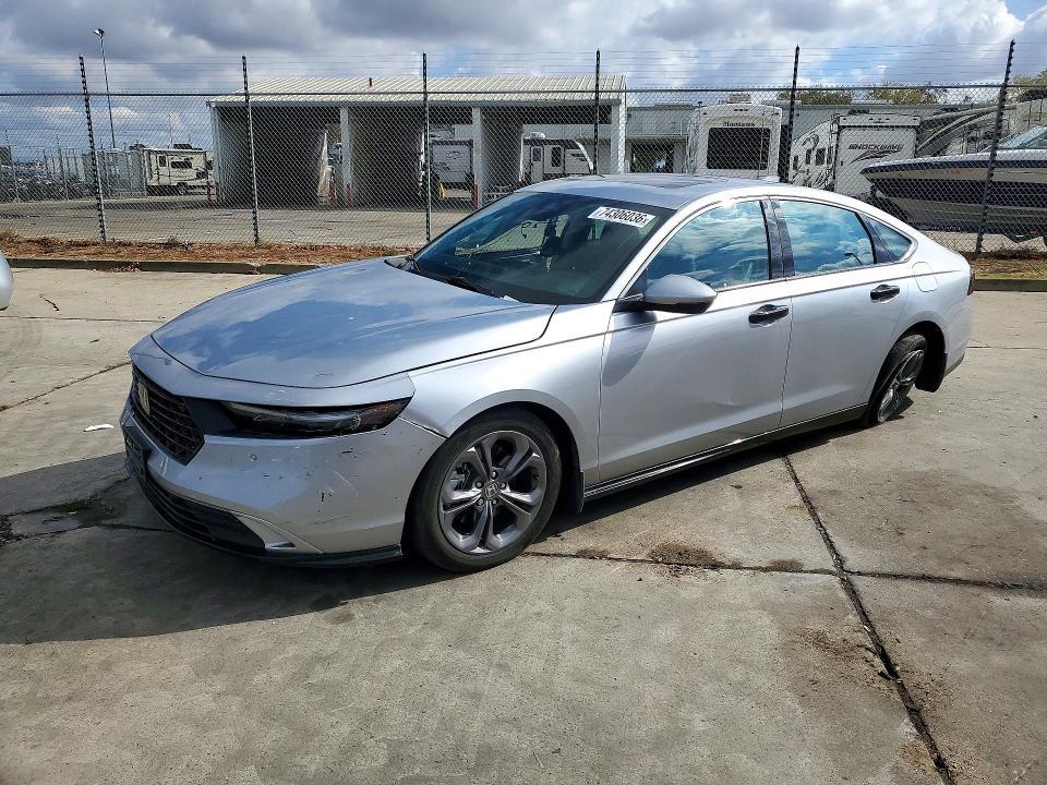 2025 HONDA ACCORD HYBRID EXL  