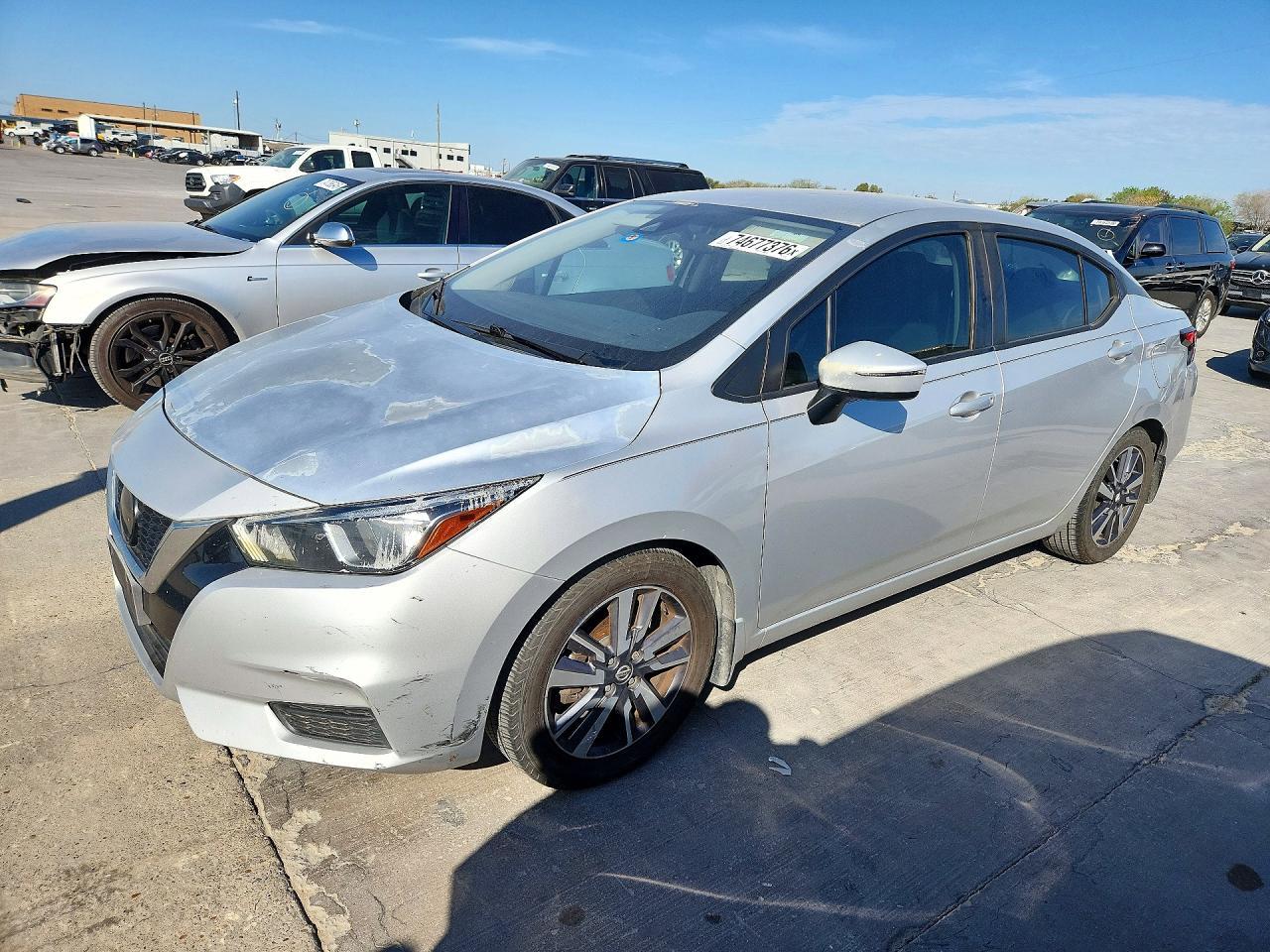 Vedere 2020 NISSAN VERSA SV, unghi 1