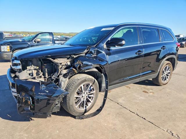 2019 TOYOTA HIGHLANDER XLE  