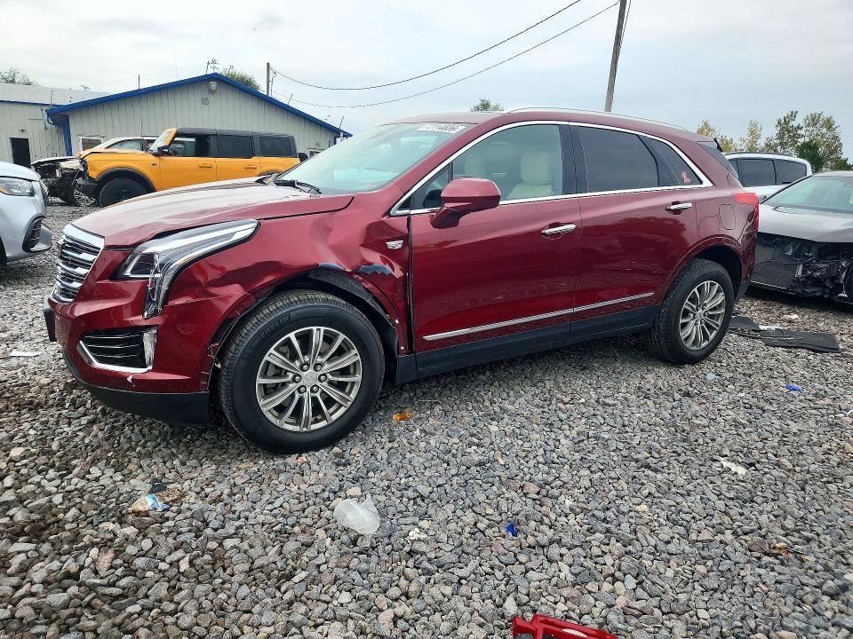 2017 CADILLAC XT5 LUXURY  