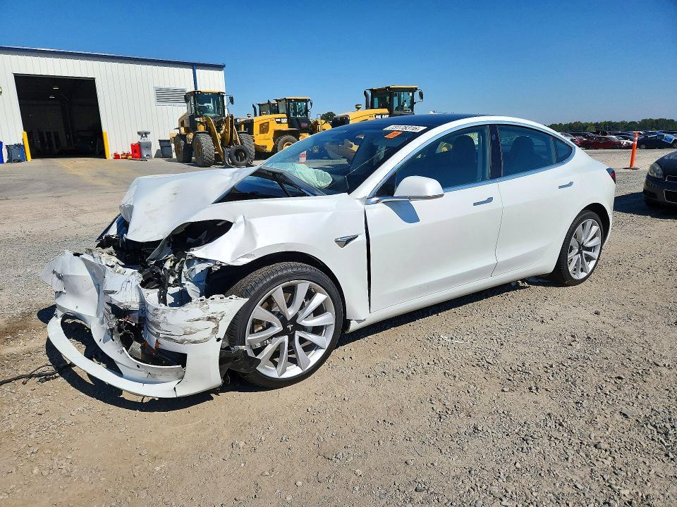 2020 TESLA MODEL 3   