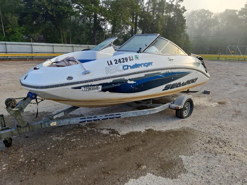 2007 SEA DOO CHALLENGER BOAT