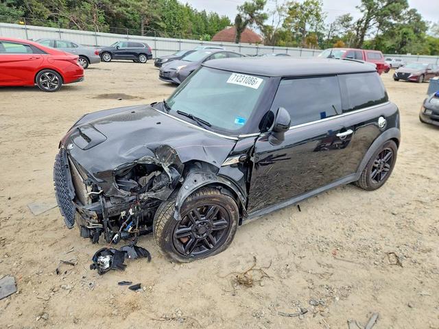 2012 MINI COOPER