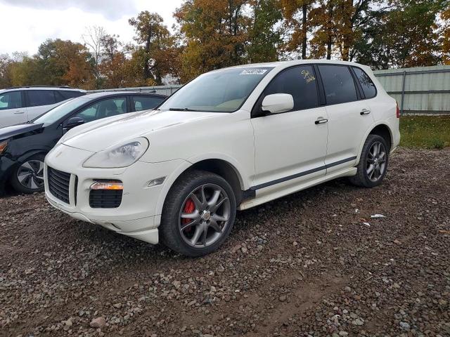 2010 PORSCHE CAYENNE GTS  