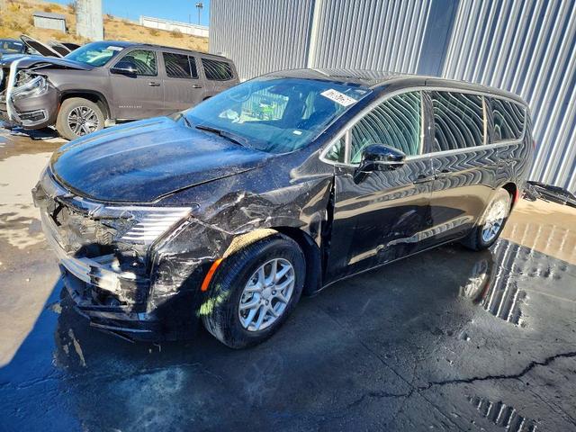 2027 CHRYSLER PACIFICA