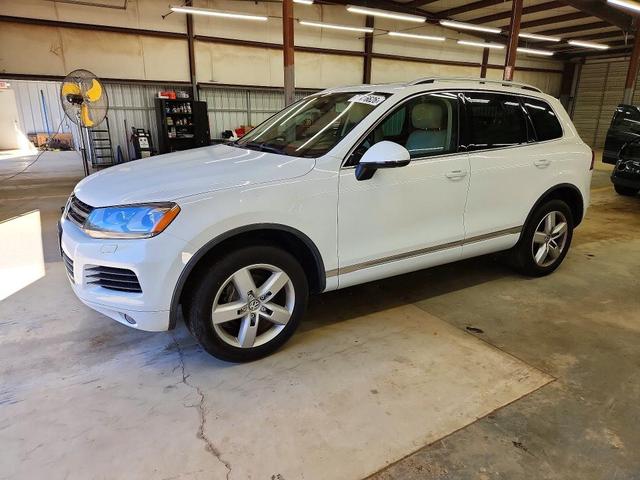 2014 VOLKSWAGEN TOUAREG V6 TDI  