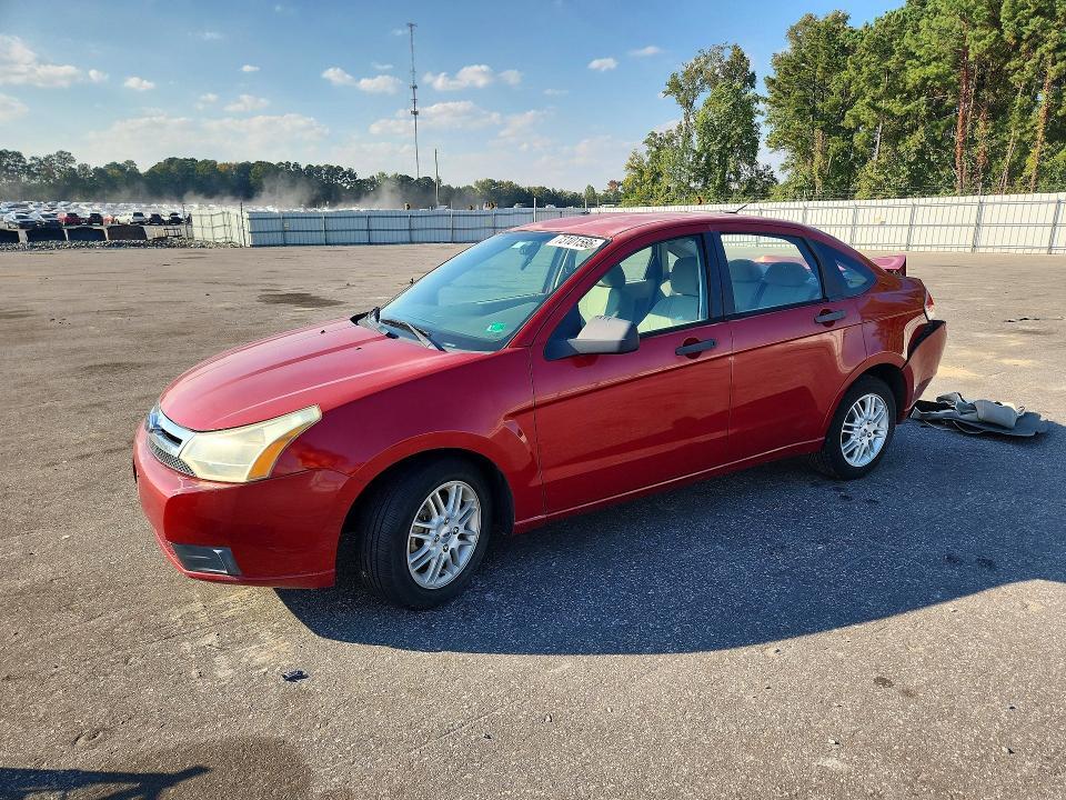 2009 FORD FOCUS SE  