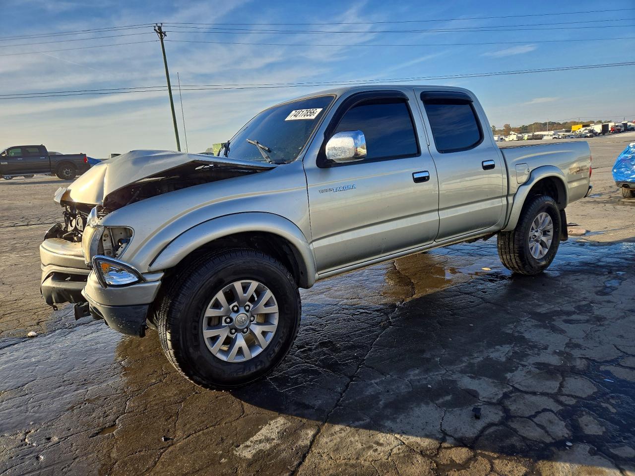 Вид 2001 TOYOTA TACOMA DOUBLE CAB PRERUNNER, угол 1