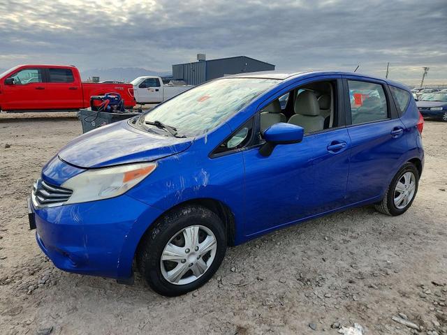 2015 NISSAN VERSA