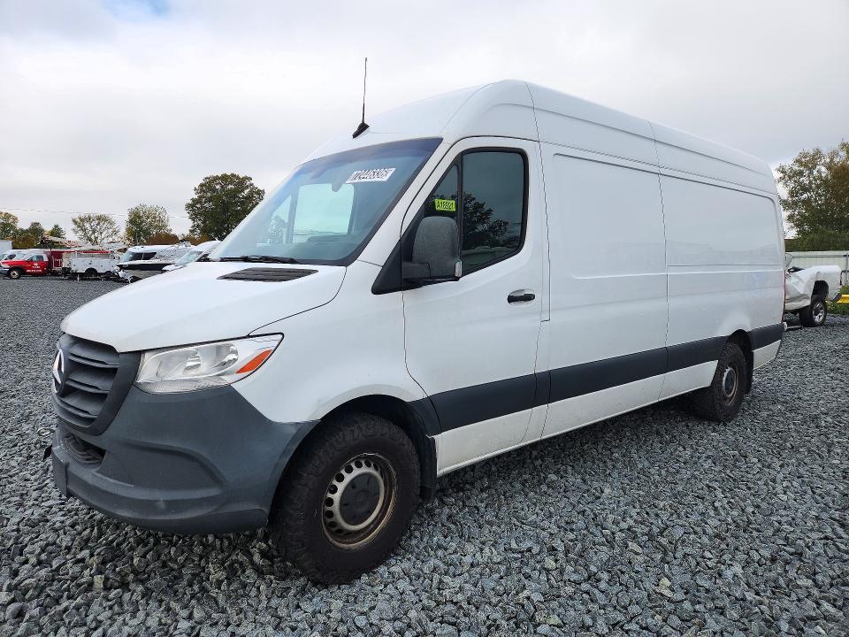 2022 MERCEDES-BENZ SPRINTER 2500  