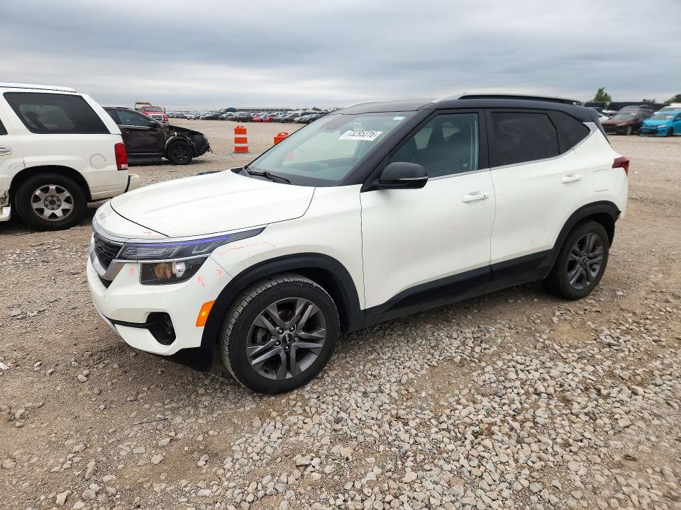 2022 KIA SELTOS S  