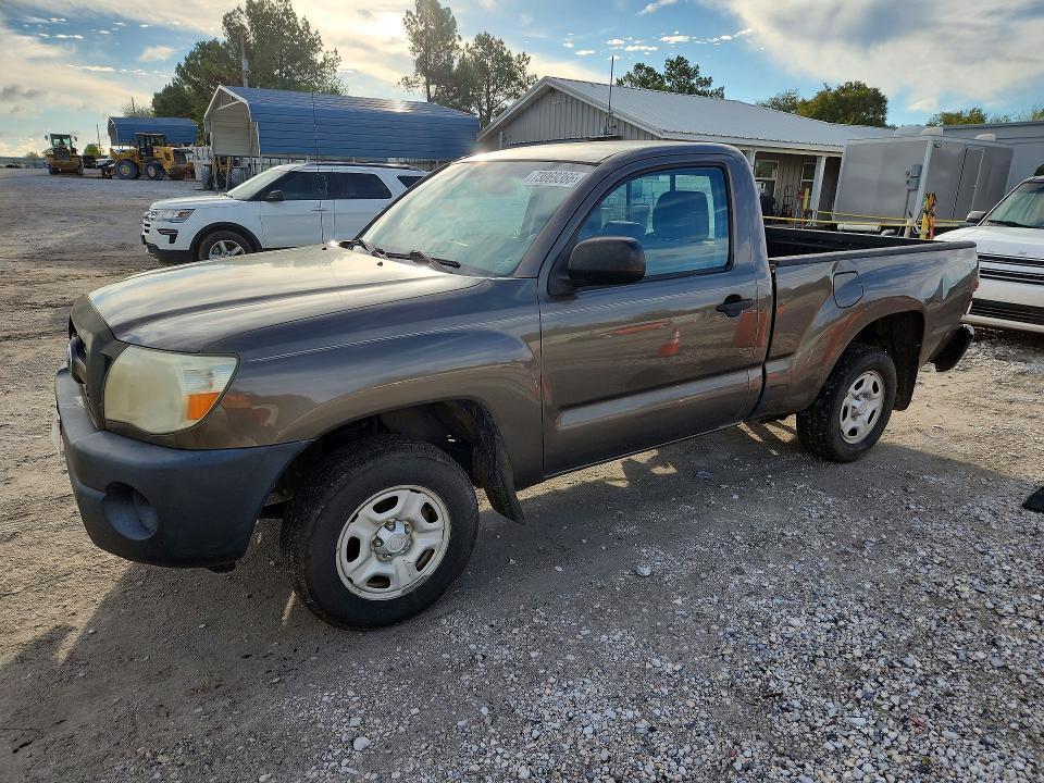 2011 TOYOTA TACOMA BASE  